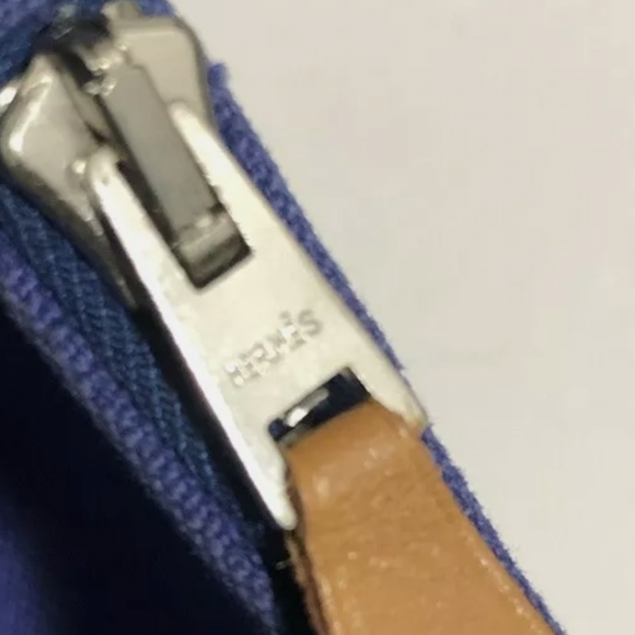 HERMES  BORA BORA MM POUCH CANVAS PURSE BAG - Picture 9 of 12